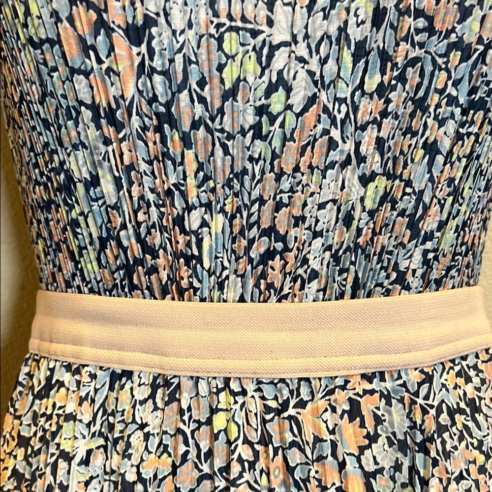 BCBGMaxAzria Women’s Silver, Peach and Blue Pleated Midi Dress SZ XXS - Picture 10 of 14